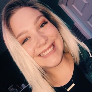 Meet your Posher, Jacklyn